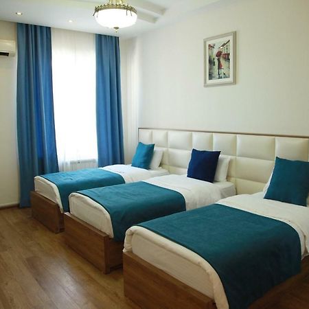 Rio Hotell Tbilisi Exteriör bild