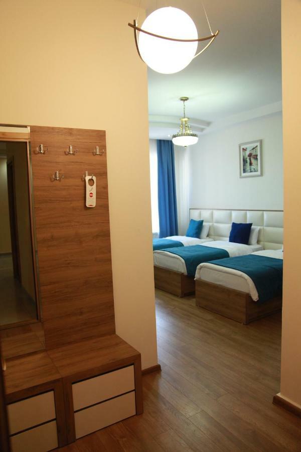 Rio Hotell Tbilisi Exteriör bild