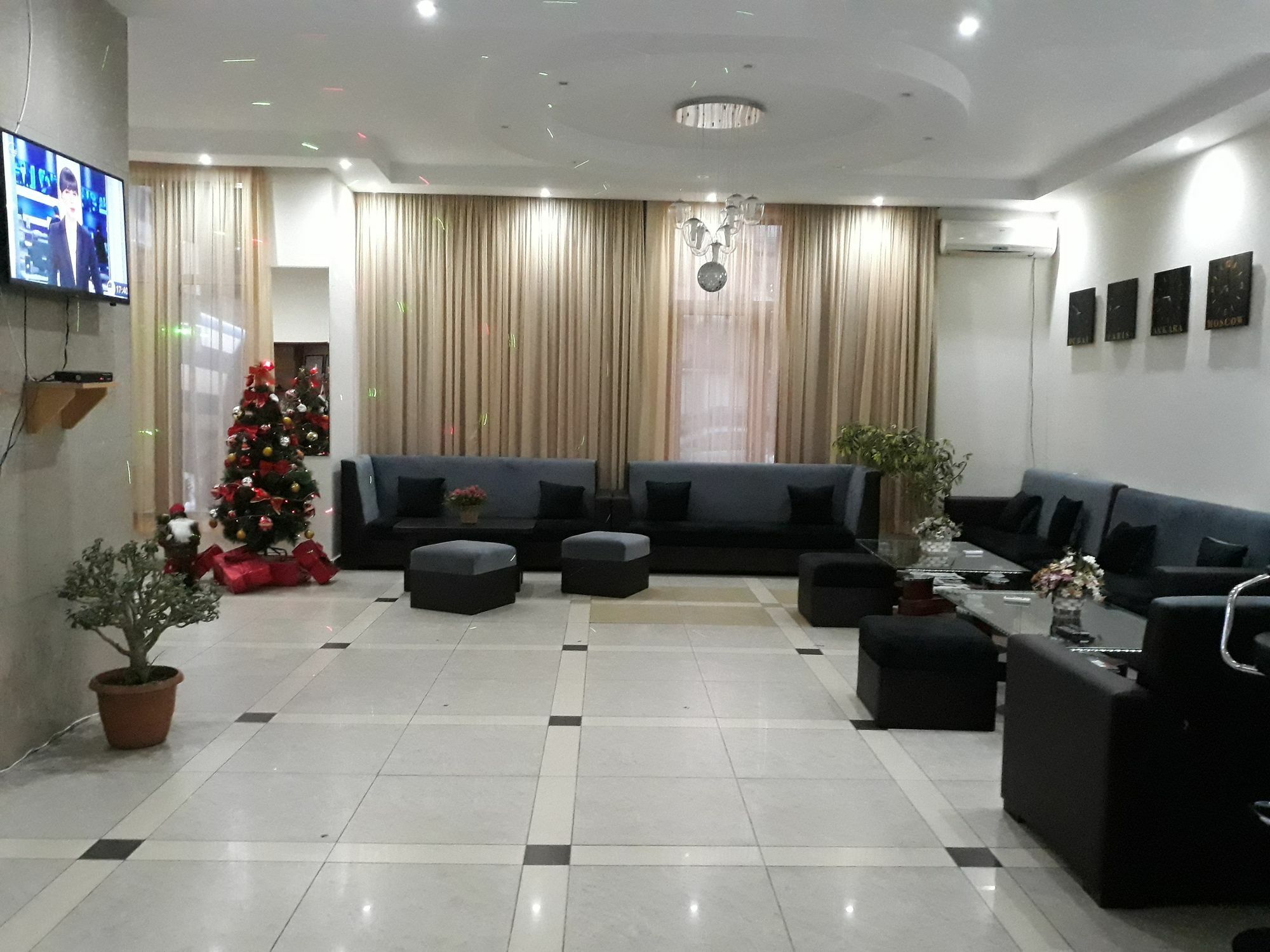 Rio Hotell Tbilisi Exteriör bild